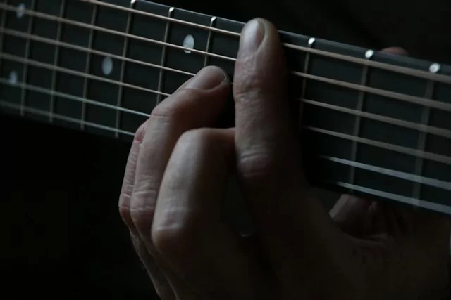 The Legato Technique: How to Play Smooth Guitar Lines